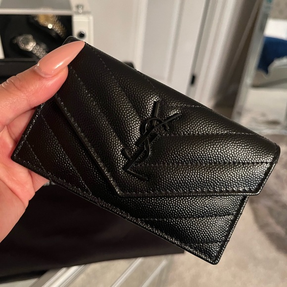 Authentic YSL Grain de Poudre Tech Cardholder - Picture 3 of 11